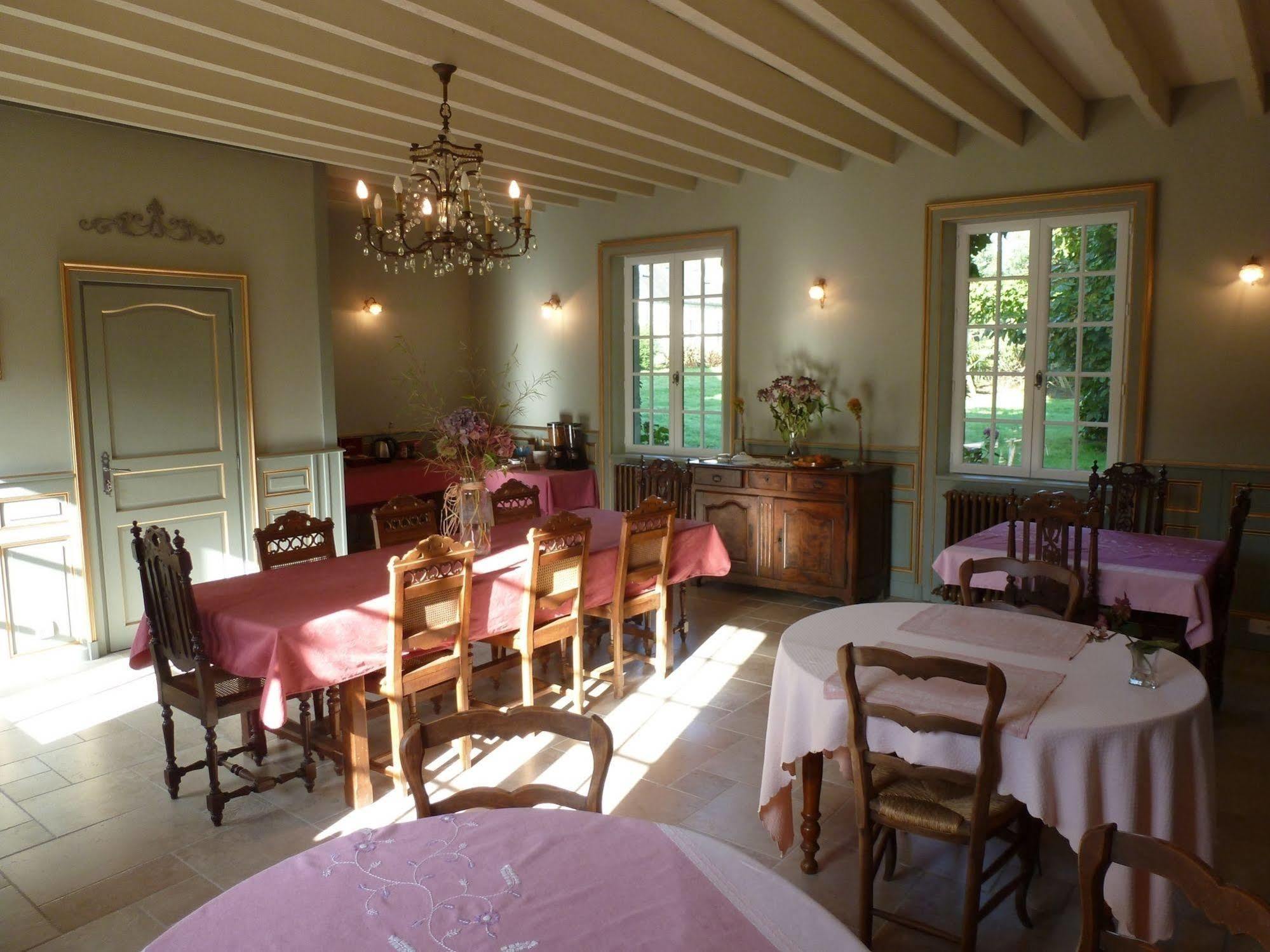Manoir De Savigny Valognes Exterior foto